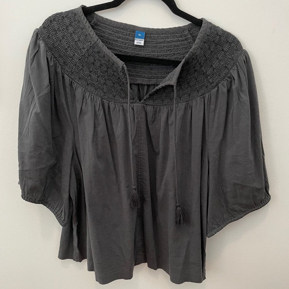 Old Navy Charcoal Gray Cotton Top